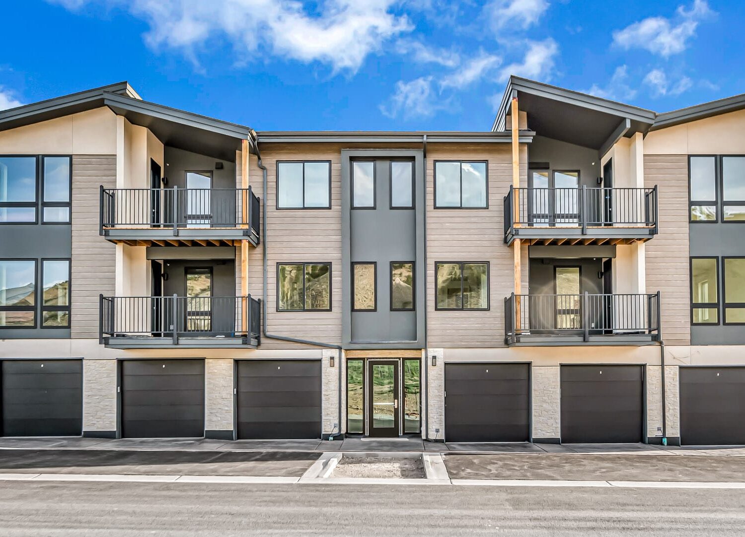 Haymeadow 7 Hermits Condominiums